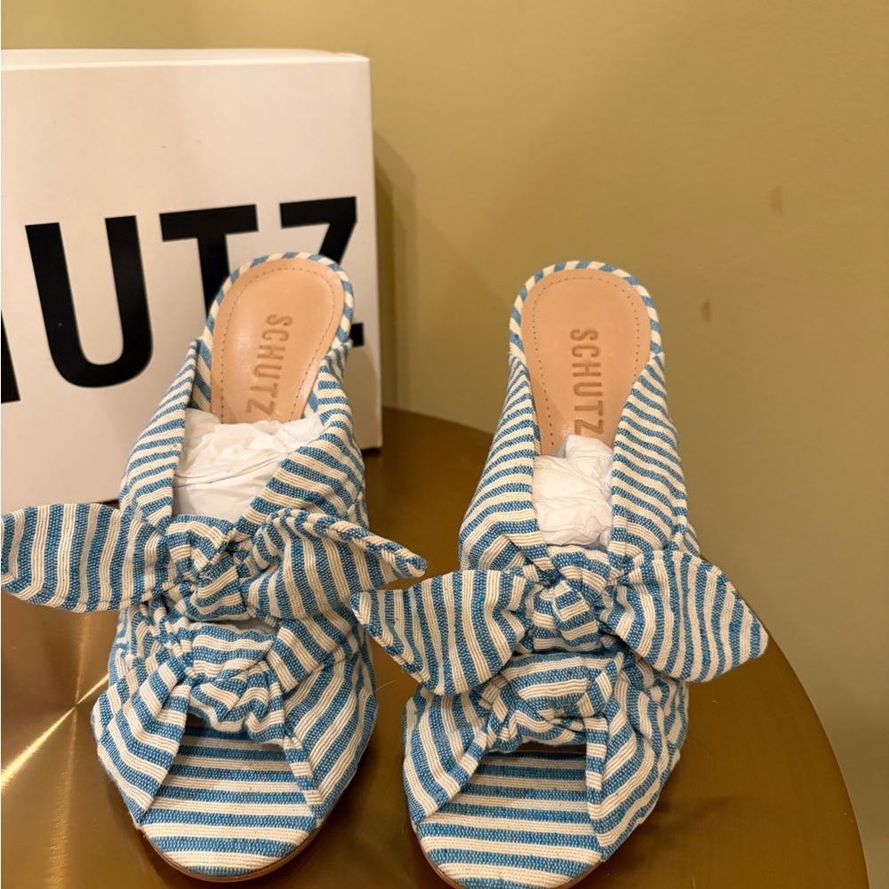 SCHUTZ Blue and White Striped Heels. Brand New. 6.5 - Picture 2 of 6